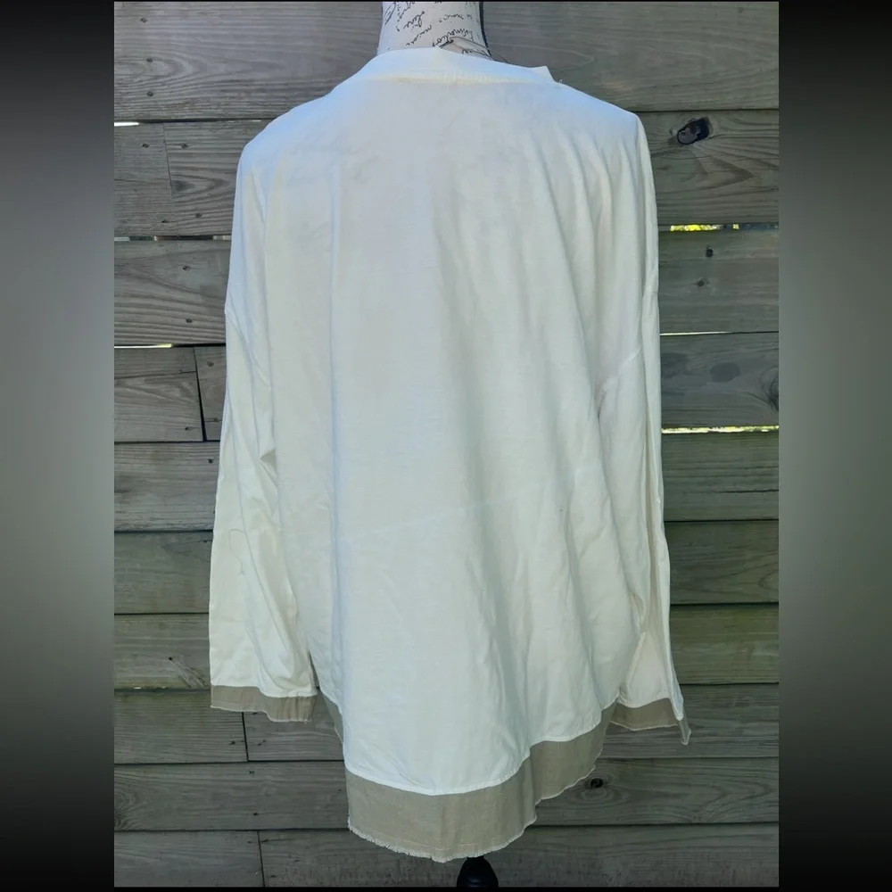 Blue Velvet long sleeve shirt with patchwork star detail 
size L/XL - Picture 3 of 7